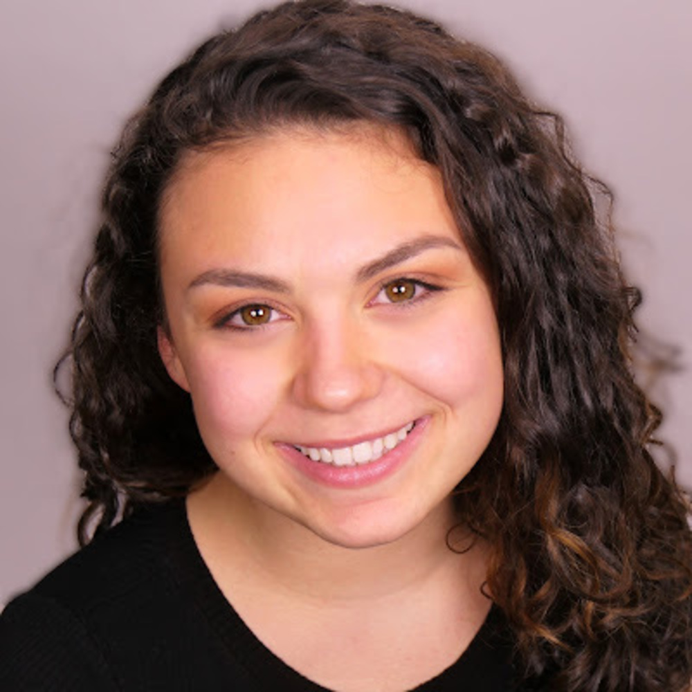 Meet your Posher, Isabella